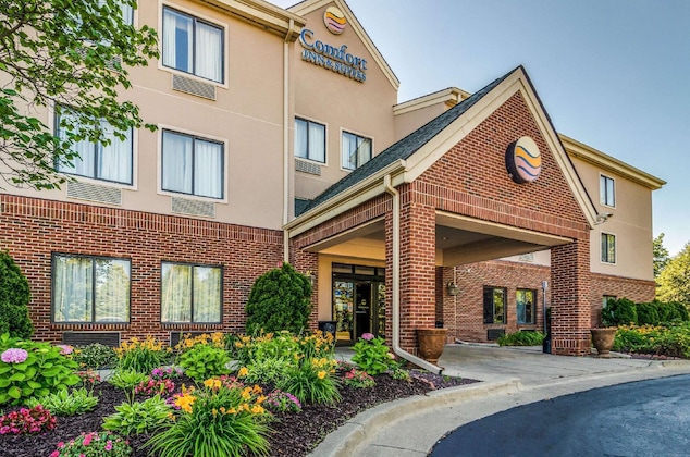 Gallery - Comfort Inn & Suites University South