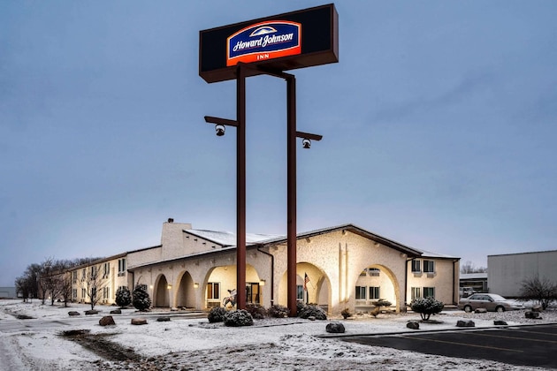 Gallery - Howard Johnson By Wyndham Appleton