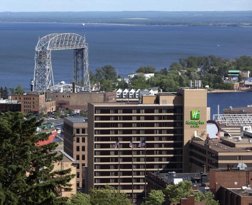 Gallery - Holiday Inn & Suites Duluth Downtown, An Ihg Hotel