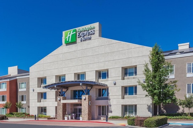 Gallery - Holiday Inn Express & Suites Elk Grove West I-5, An Ihg Hotel