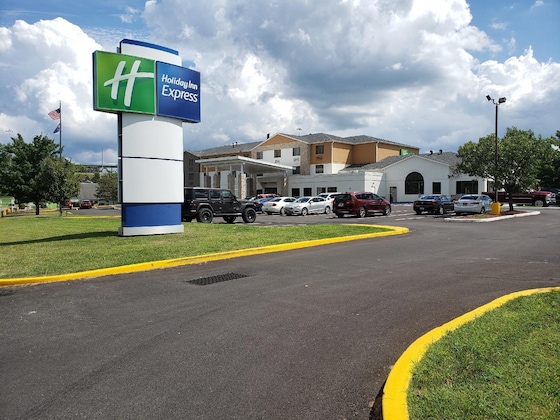Gallery - Holiday Inn Express Pittsburgh North By Ihg