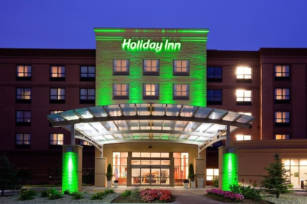 Gallery - Holiday Inn Madison At The American Center By Ihg