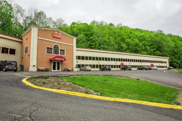 Gallery - Econo Lodge