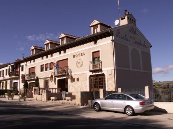Gallery - Hotel Puerta Sepúlveda by Vivere Stays