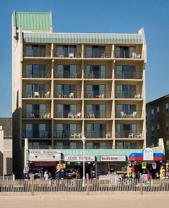 Gallery - Boardwalk One
