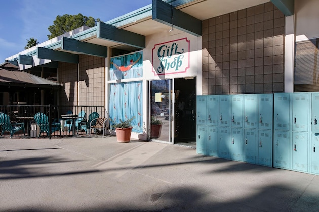 Gallery - Desert Hot Springs Spa Hotel