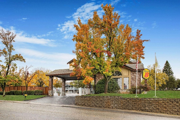 Gallery - Super 8 By Wyndham Auburn
