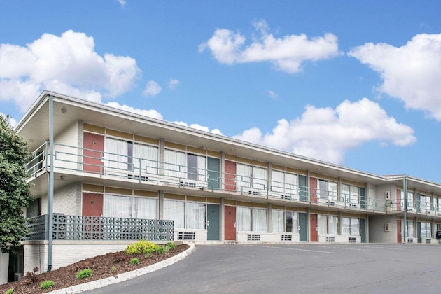 Gallery - Econo Lodge Fort Knox