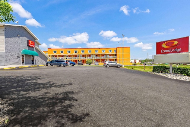 Gallery - Econo Lodge