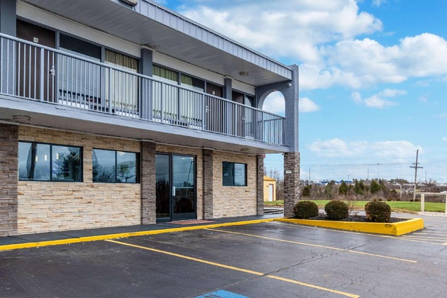 Gallery - Red Roof Inn Walton - Richwood