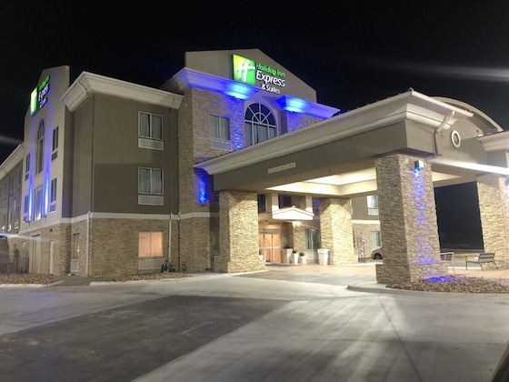 Gallery - Holiday Inn Express & Suites Woodward By Ihg