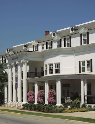 Gallery - Historic Boone Tavern Hotel And Restaurant