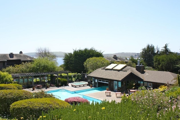 Gallery - The Inn At The Tides