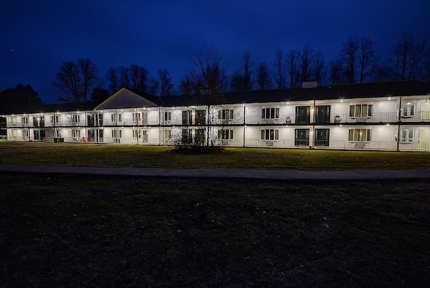 Gallery - Colonial Motel And Spa