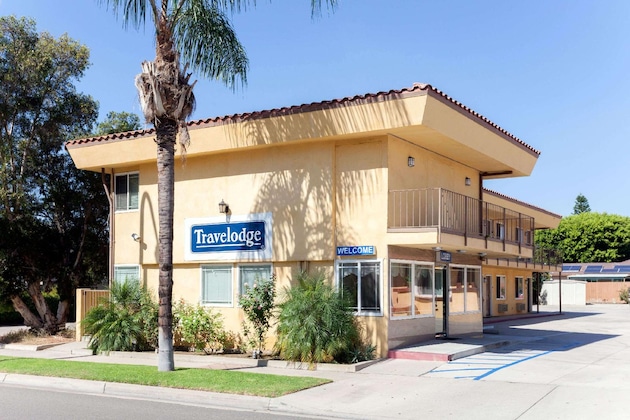 Gallery - Travelodge By Wyndham Brea