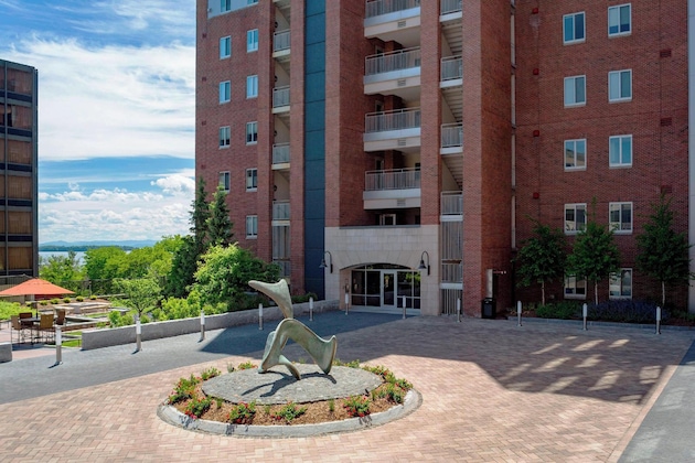 Gallery - Courtyard Marriott Burlington Harbor
