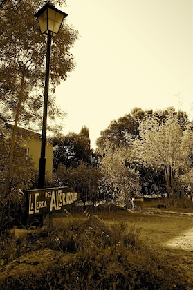 Gallery - La Cerca Del Alcornoque