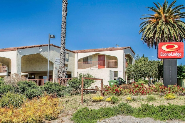 Gallery - Econo Lodge Castro Valley I-580