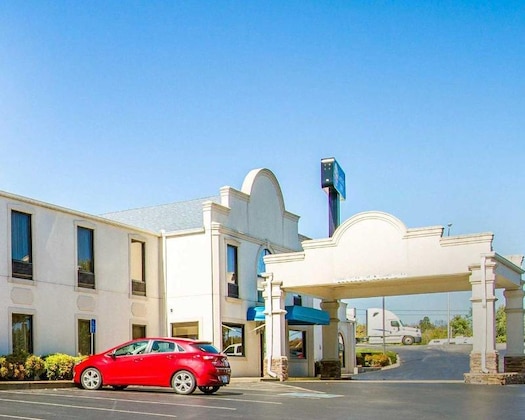 Gallery - Quality Inn Columbia
