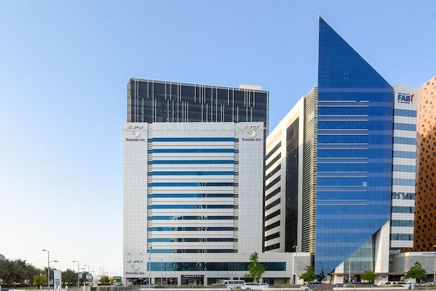 Gallery - Premier Inn Abu Dhabi Capital Centre