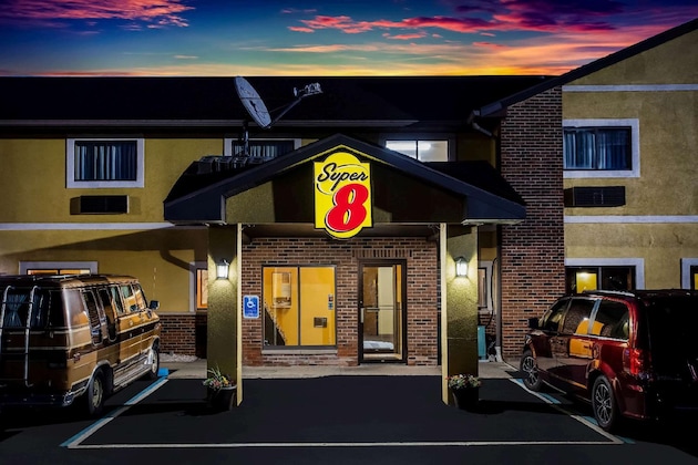Gallery - Super 8 By Wyndham Crawfordsville