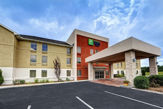 Gallery - Holiday Inn Express & Suites Crossville By Ihg