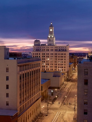 Gallery - Hotel Blackhawk, Autograph Collection