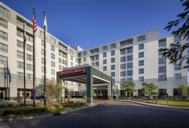 Gallery - Chicago Marriott Suites Deerfield