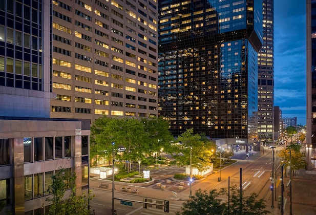 Gallery - Hilton Denver City Center