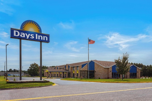 Gallery - Days Inn By Wyndham Eagle River