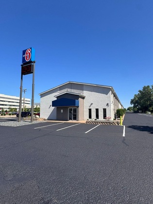 Gallery - Motel 6 Eau Claire