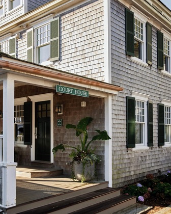 Gallery - Faraway Martha's Vineyard