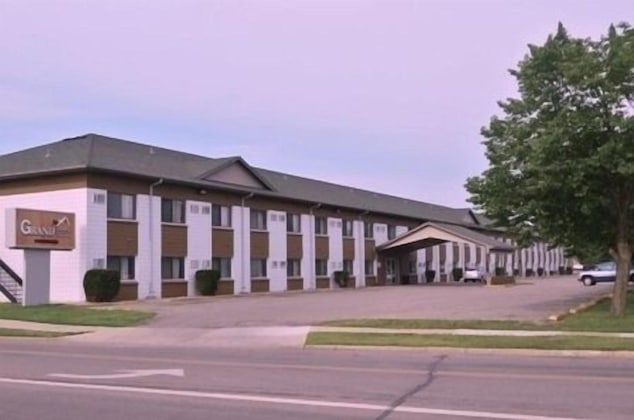 Gallery - Grand Inn Fargo