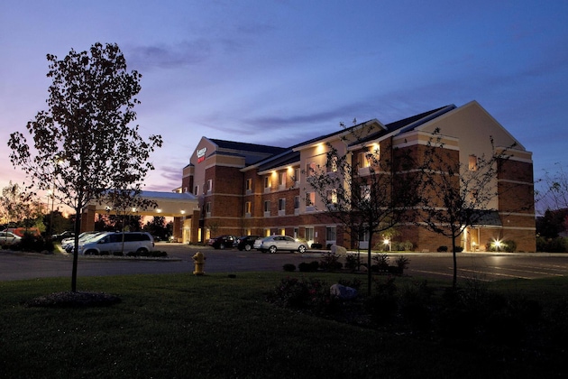 Gallery - Fairfield Inn & Suites Flint Fenton