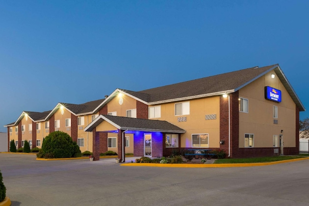 Gallery - Baymont By Wyndham Fort Dodge