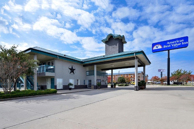 Gallery - Americas Best Value Inn Fort Worth