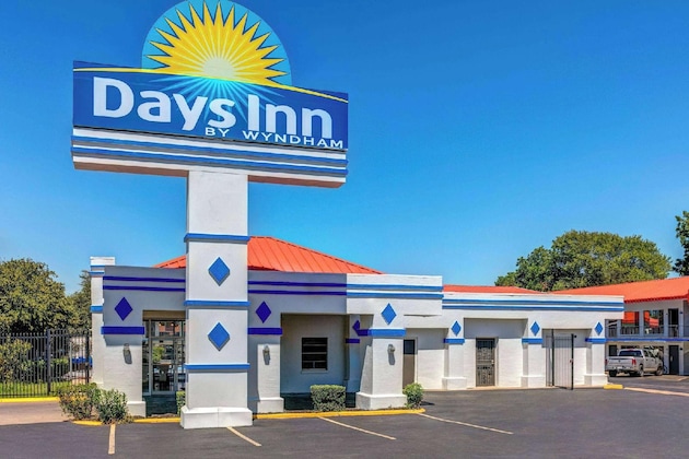 Gallery - Days Inn By Wyndham South Fort Worth