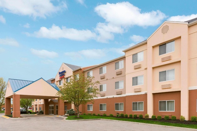 Gallery - Fairfield Inn & Suites Grand Rapids
