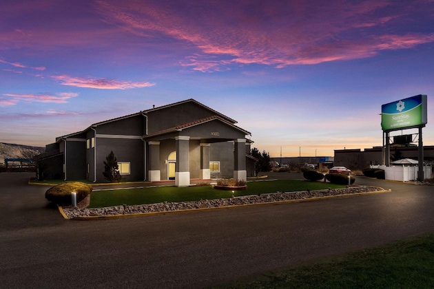 Gallery - Surestay Hotel By Best Western Grants