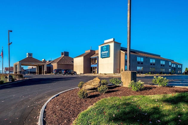 Gallery - Clarion Pointe Harrisonburg