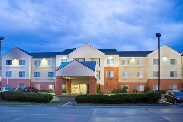 Gallery - Americinn By Wyndham Hays