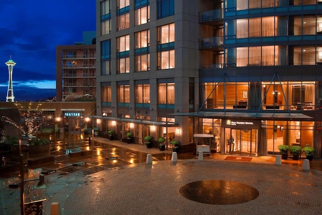 Gallery - Denny Park Hotel