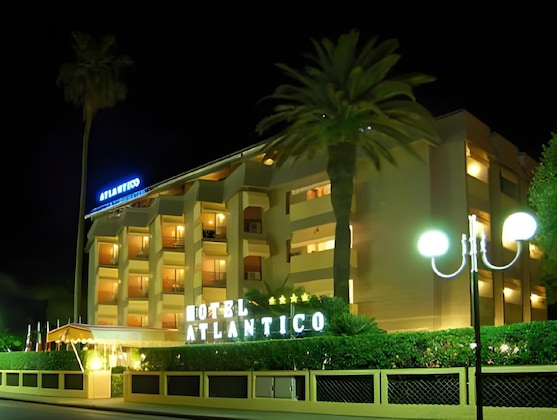 Gallery - Hotel Atlantico
