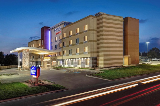 Gallery - Fairfield Inn & Suites Hutchinson