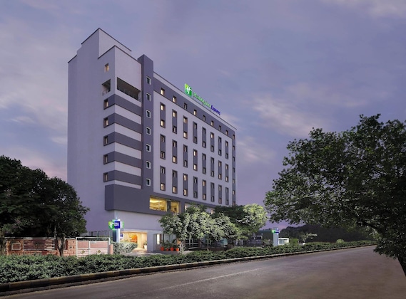 Gallery - Holiday Inn Express Ahmdabad Prahlad Nagar By Ihg
