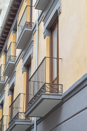 Gallery - Casa Montalbán Apartamentos