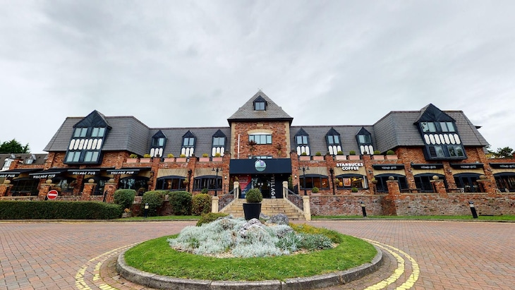 Gallery - Village Hotel Manchester Cheadle