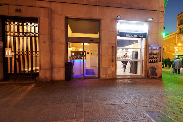 Gallery - Hostal Mayerling Centro