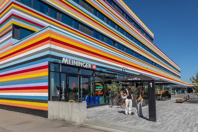 Gallery - Meininger Hotel Berlin Flughafen
