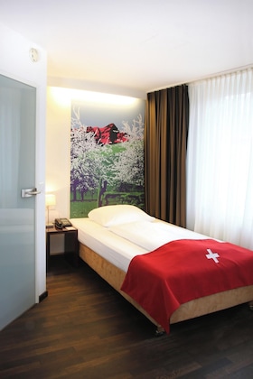 Gallery - Helvetia Rooms – Self Check-In